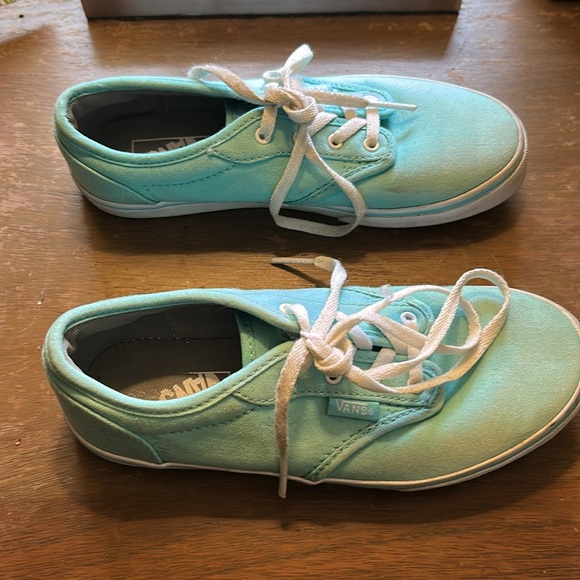 Vans Aqua Canvas Shoes with White Accents-kids Sz 2 - Picture 4 of 8